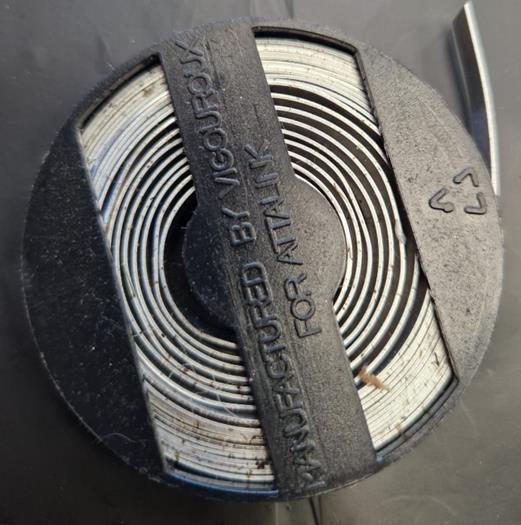 Attalink metal reel for binder